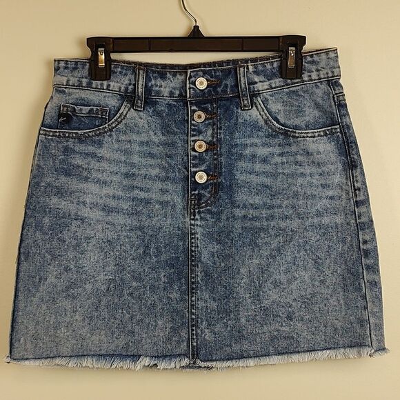 KanCan Estilo Mini Denim Skirt Frayed Hem Button Fly Size M - Picture 1 of 11